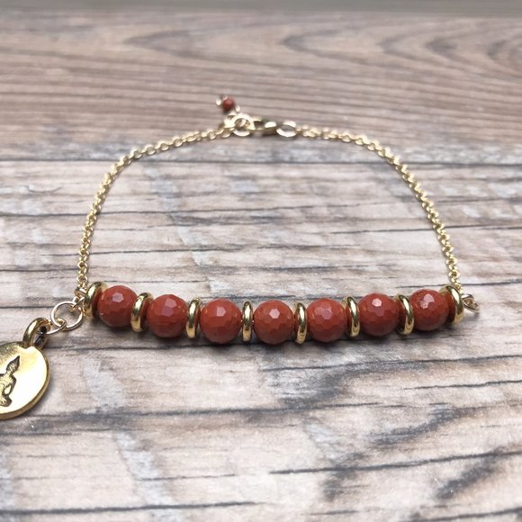 Red Jasper bracelet with Buddha charm, 14k gold filled, gemstone bracelet - Picture 4 of 9